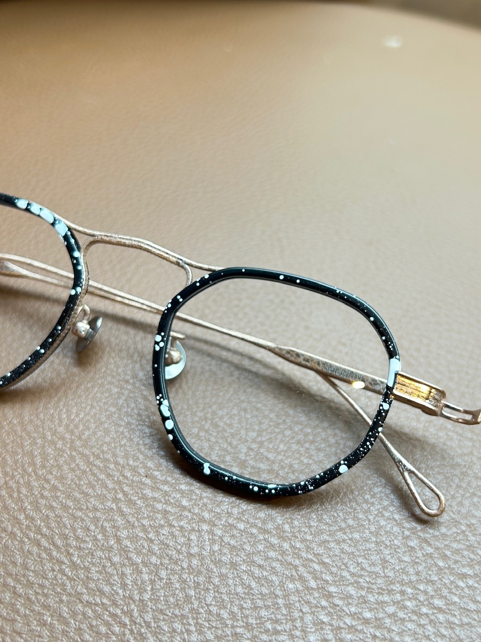 Selenite x Filton 限定聯名款搶先曝光_高雄配鏡優惠,傑瑞光學眼鏡專營日本手工眼鏡是高雄精品眼鏡配眼鏡推薦,鳳山眼鏡行最專業日本手工眼鏡推薦, 我們位於鳳山區經武路199號 專業驗光所, 保證讓您滿意的 高雄配眼鏡店家傑瑞光學眼鏡 Handmade精品/驗光所,,